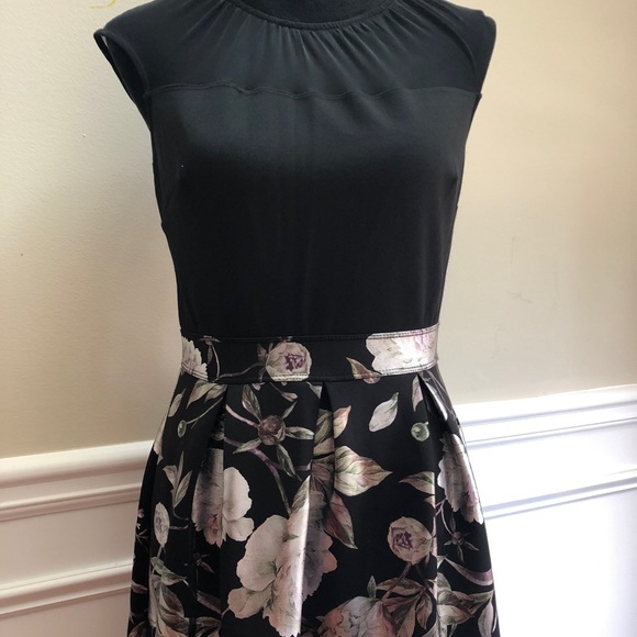 Maxi Dress - Picture 3 of 3